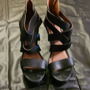 Black wedges size 10M